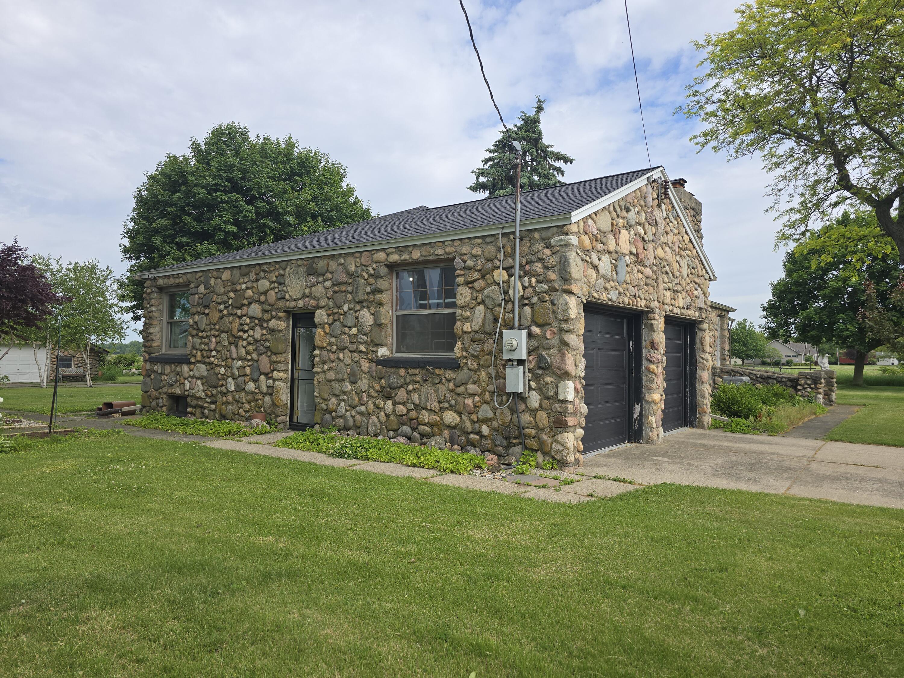 68482 White School Road