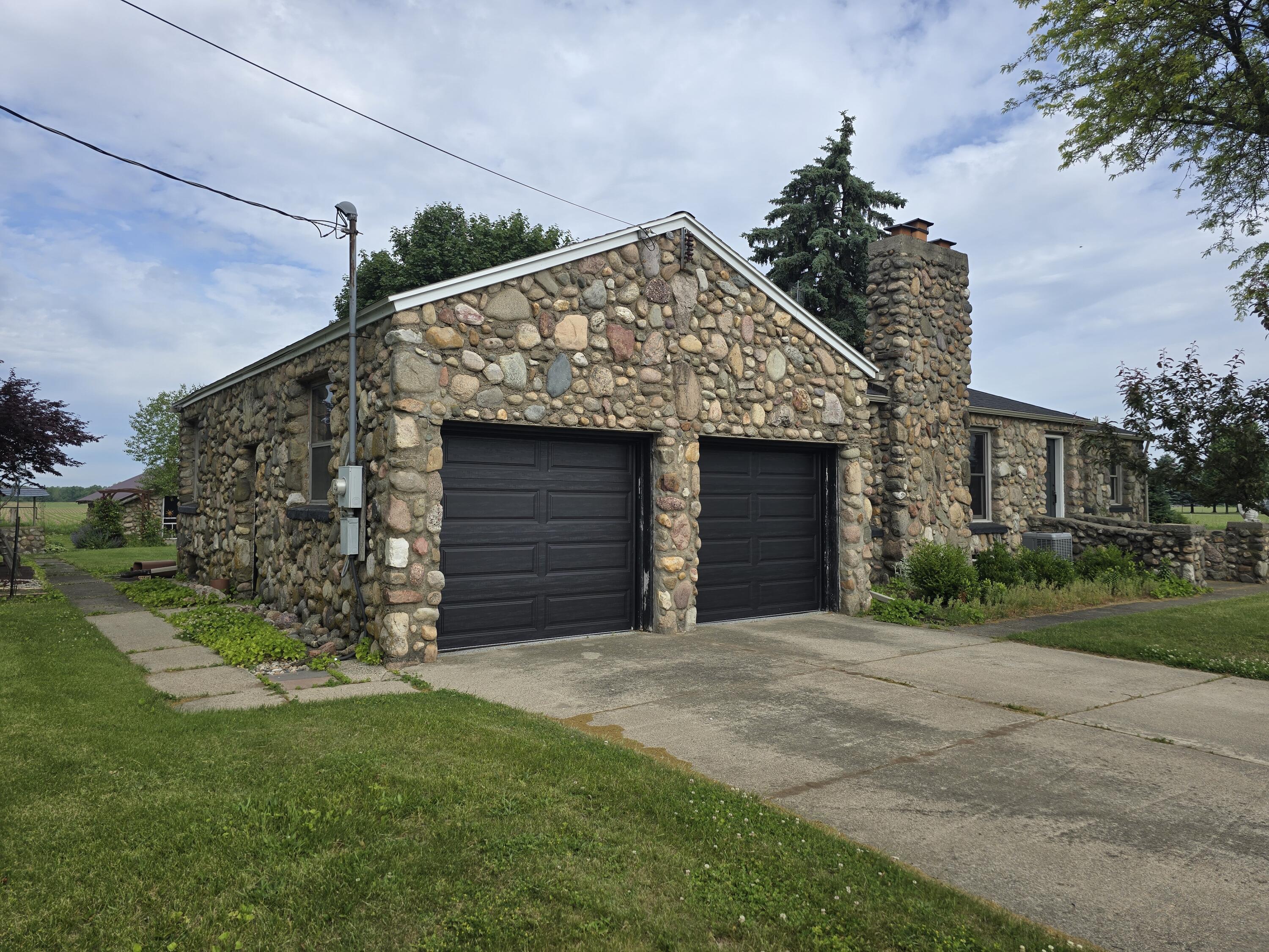 68482 White School Road