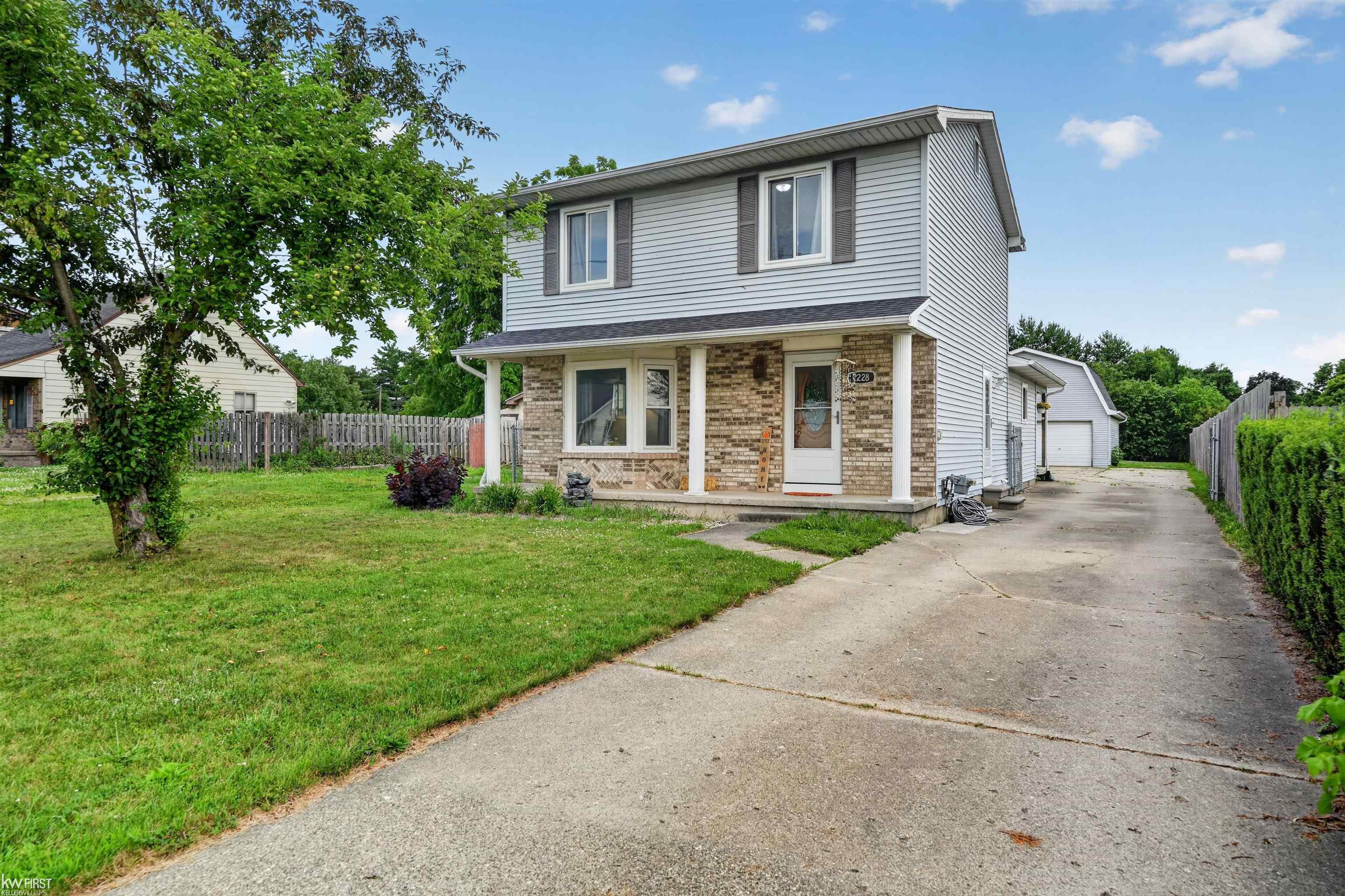 2228 McLaren Street