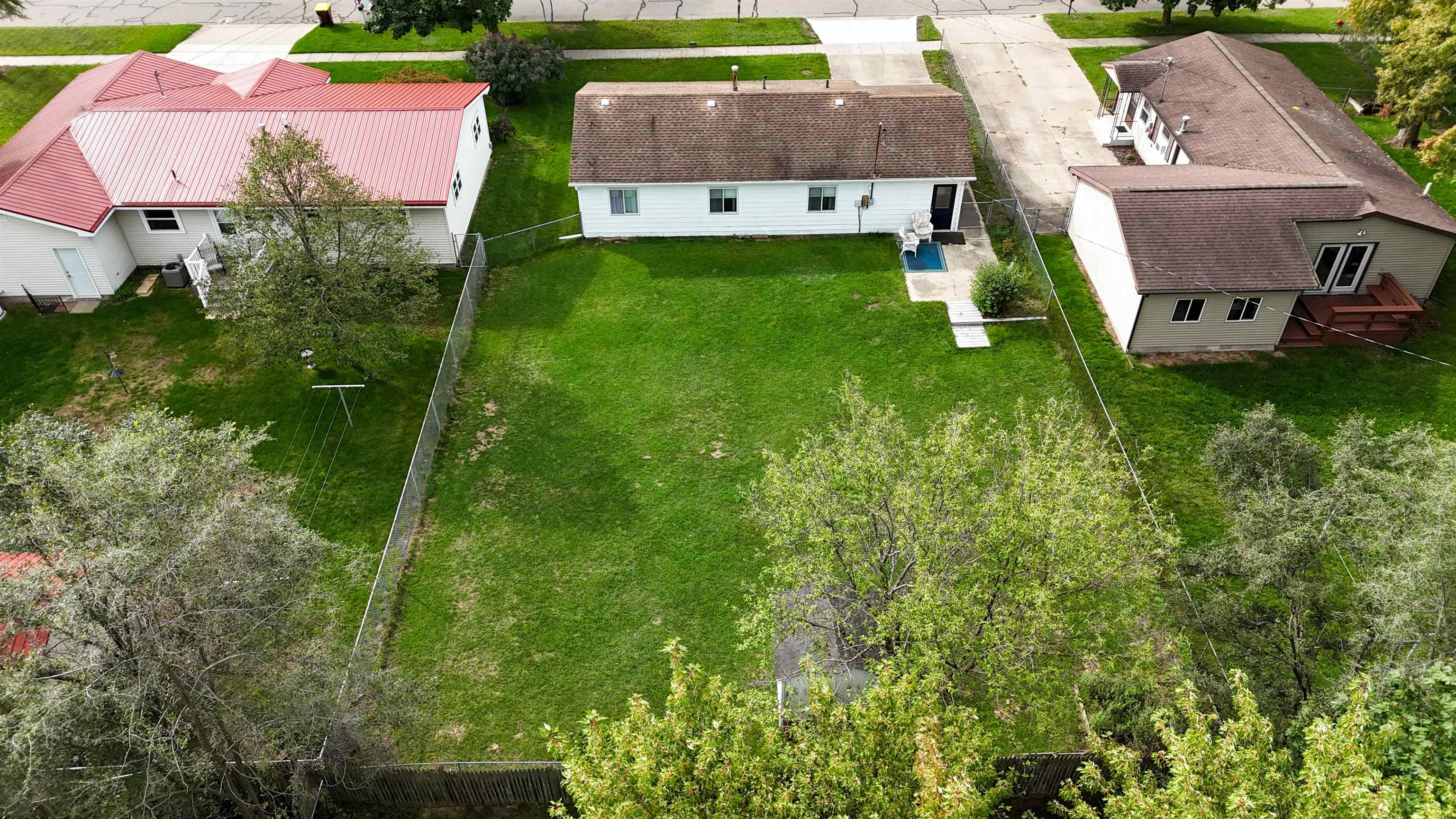 1606 Fessenden Avenue