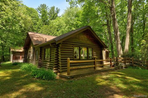 Tiny photo for 3814 S Towerline Road, Bridgeport Charter Township, MI 48722 (MLS # 20261039561)
