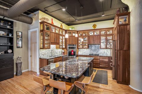 109 W Washington Avenue 8 Jackson City MI 49201