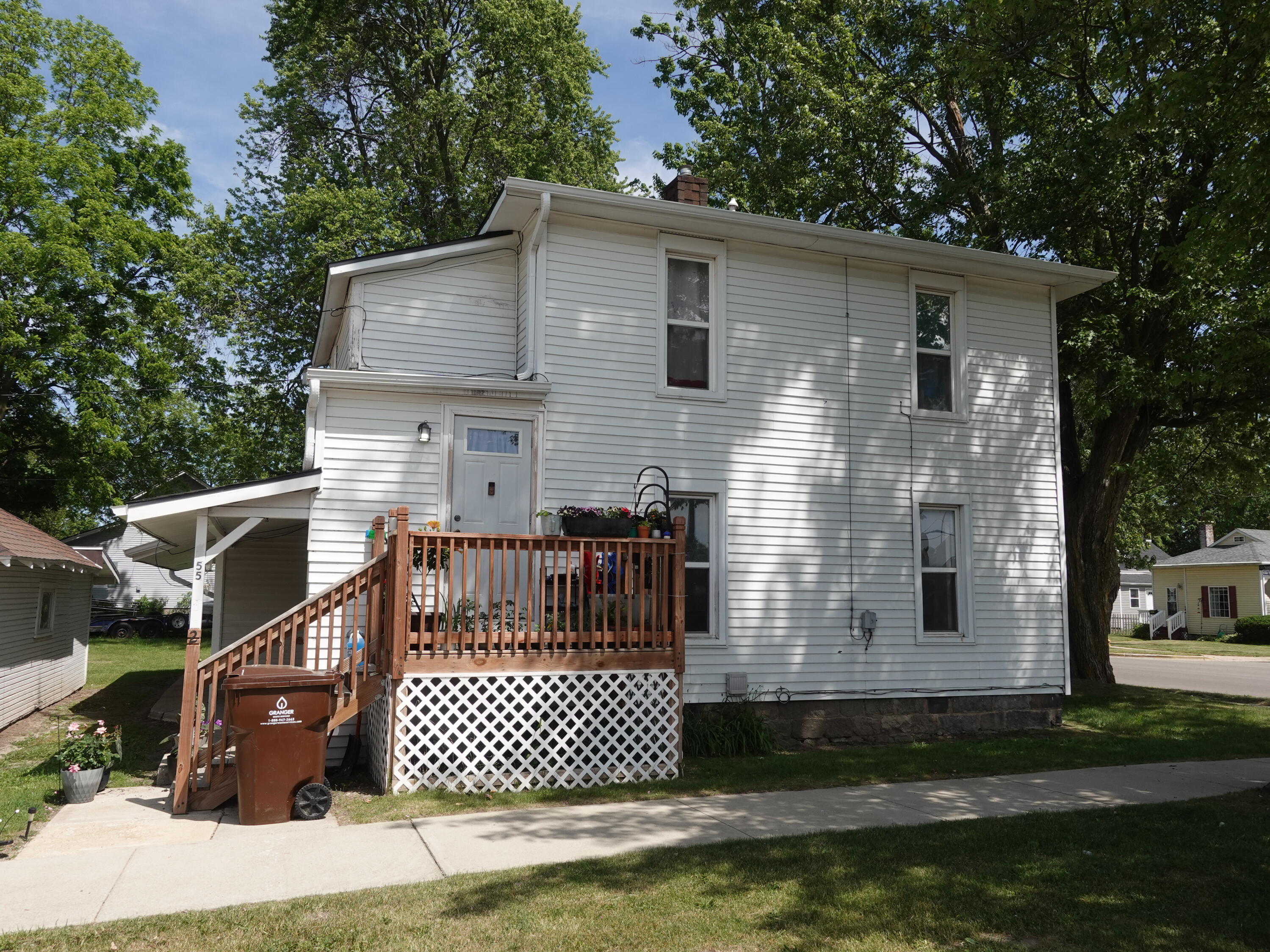 1055 Tupper Lake Street