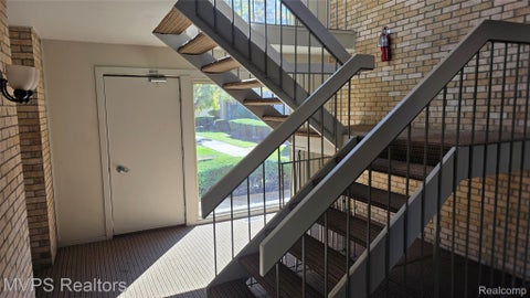 Tiny photo for 16275 W 9 Mile Road #102, Southfield City, MI 48075 (MLS # 20261078767)