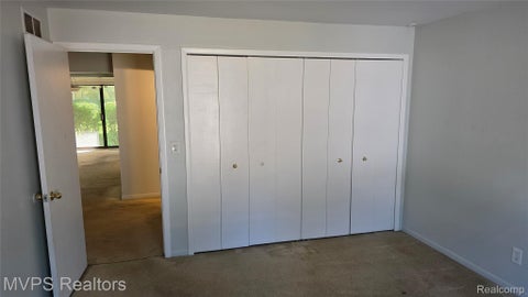 Tiny photo for 16275 W 9 Mile Road #102, Southfield City, MI 48075 (MLS # 20261078767)