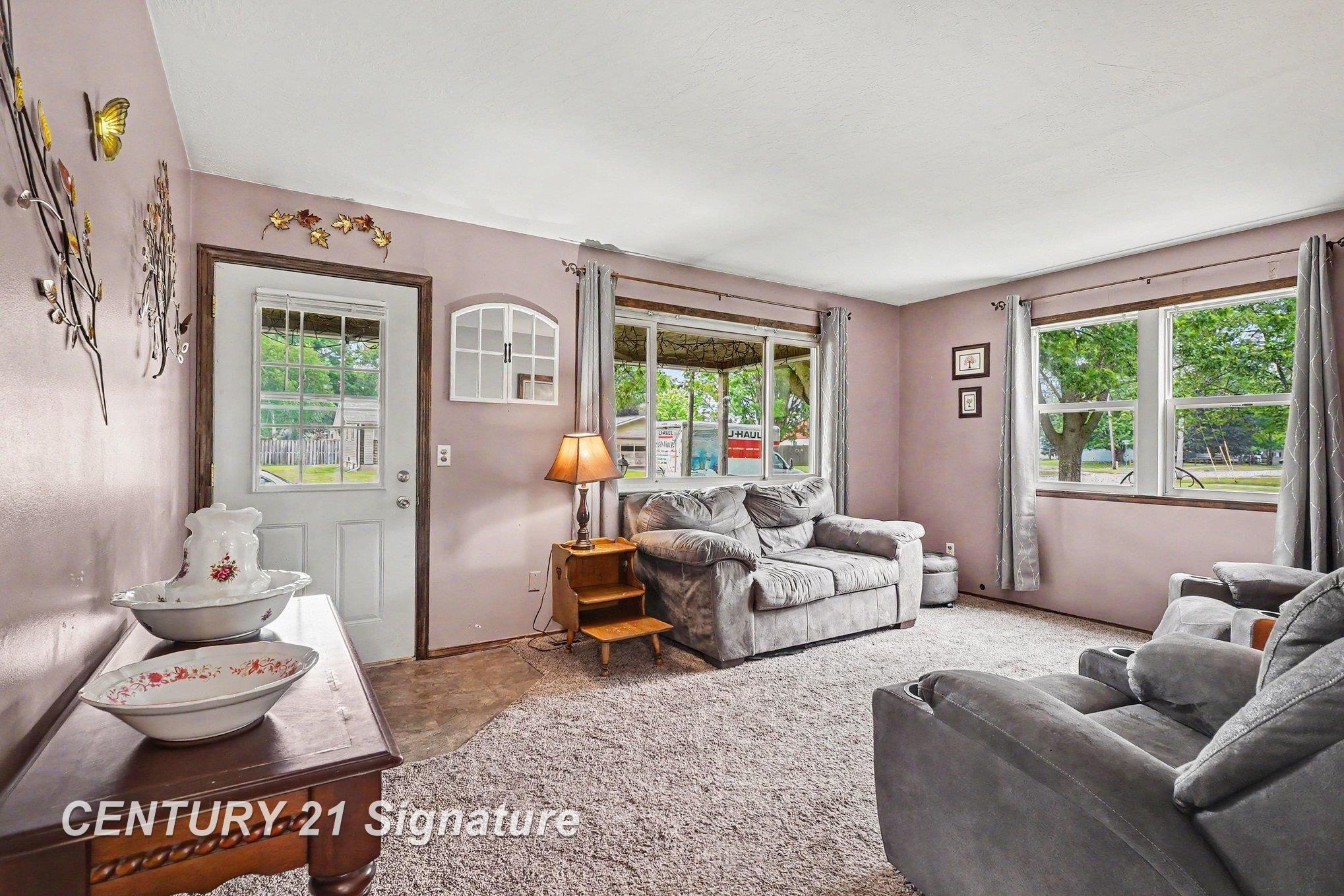 220 S 7th Street