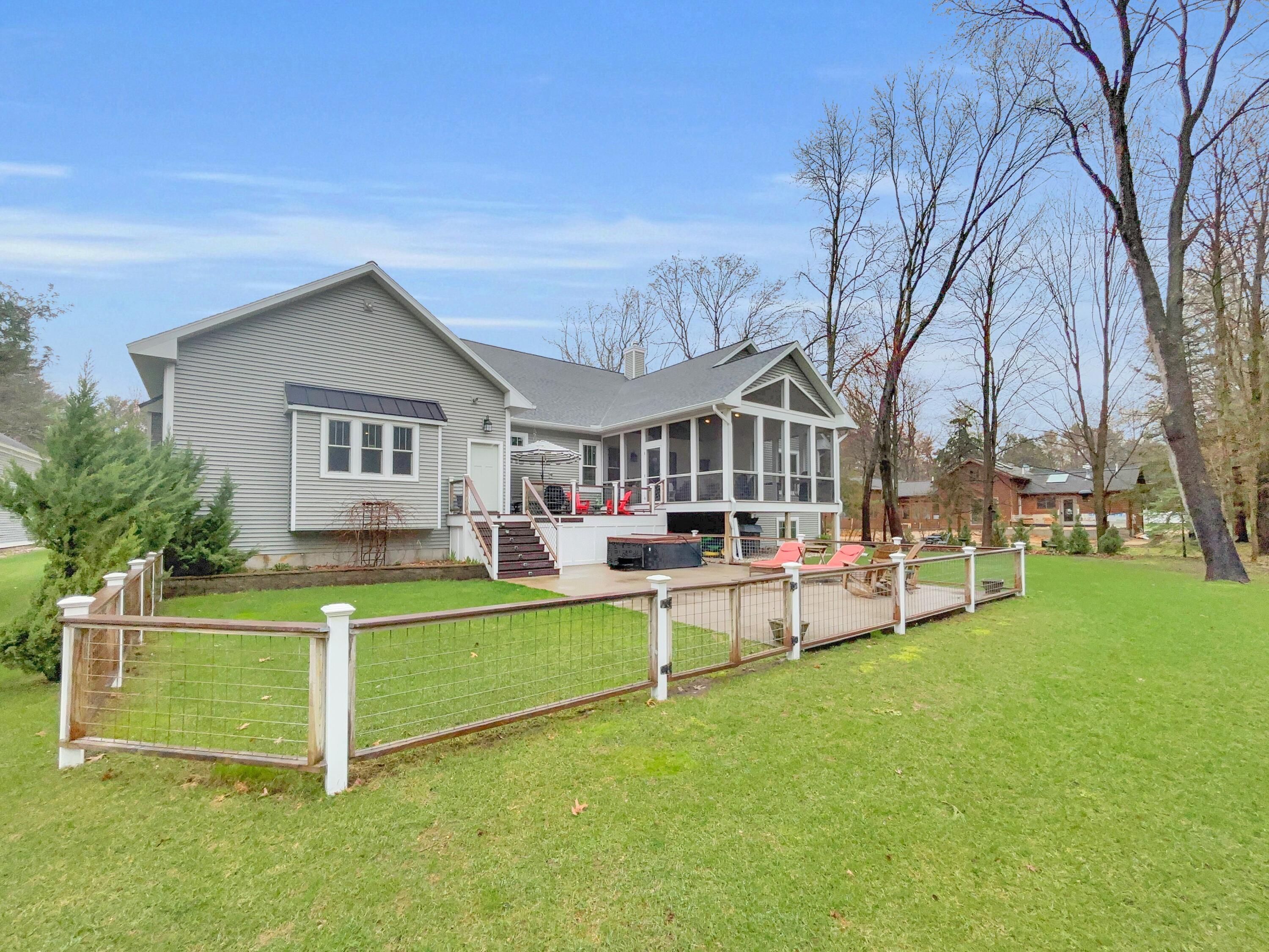 133 E Hanover Street