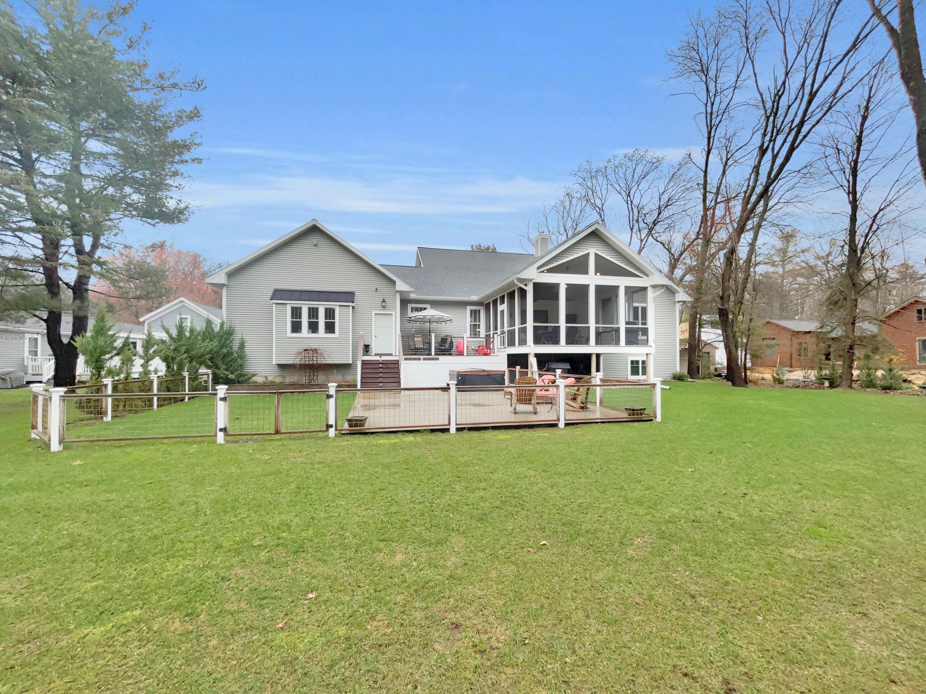 133 E Hanover Street