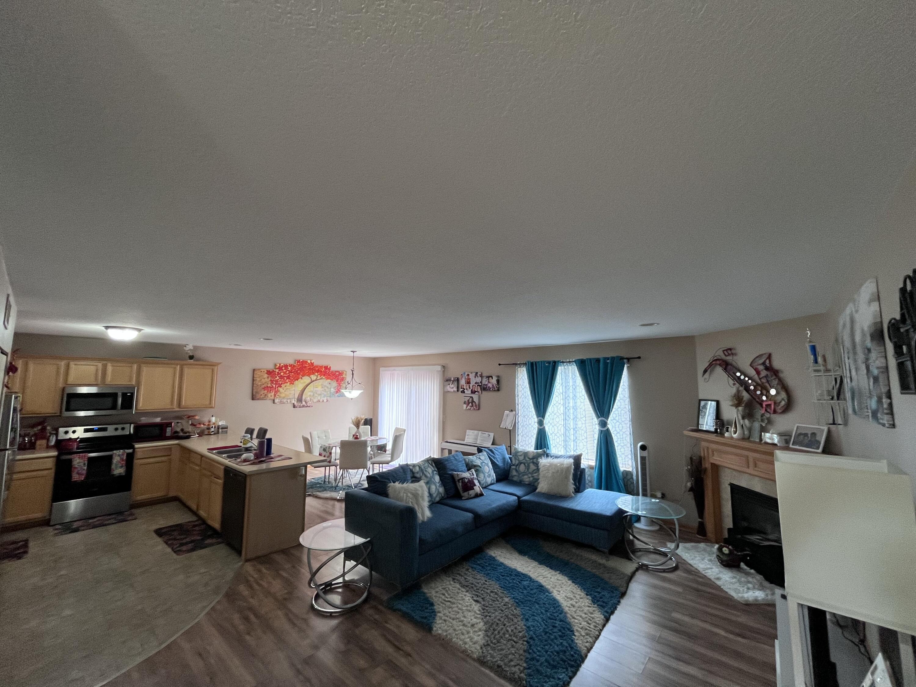 1637 chippewa Way