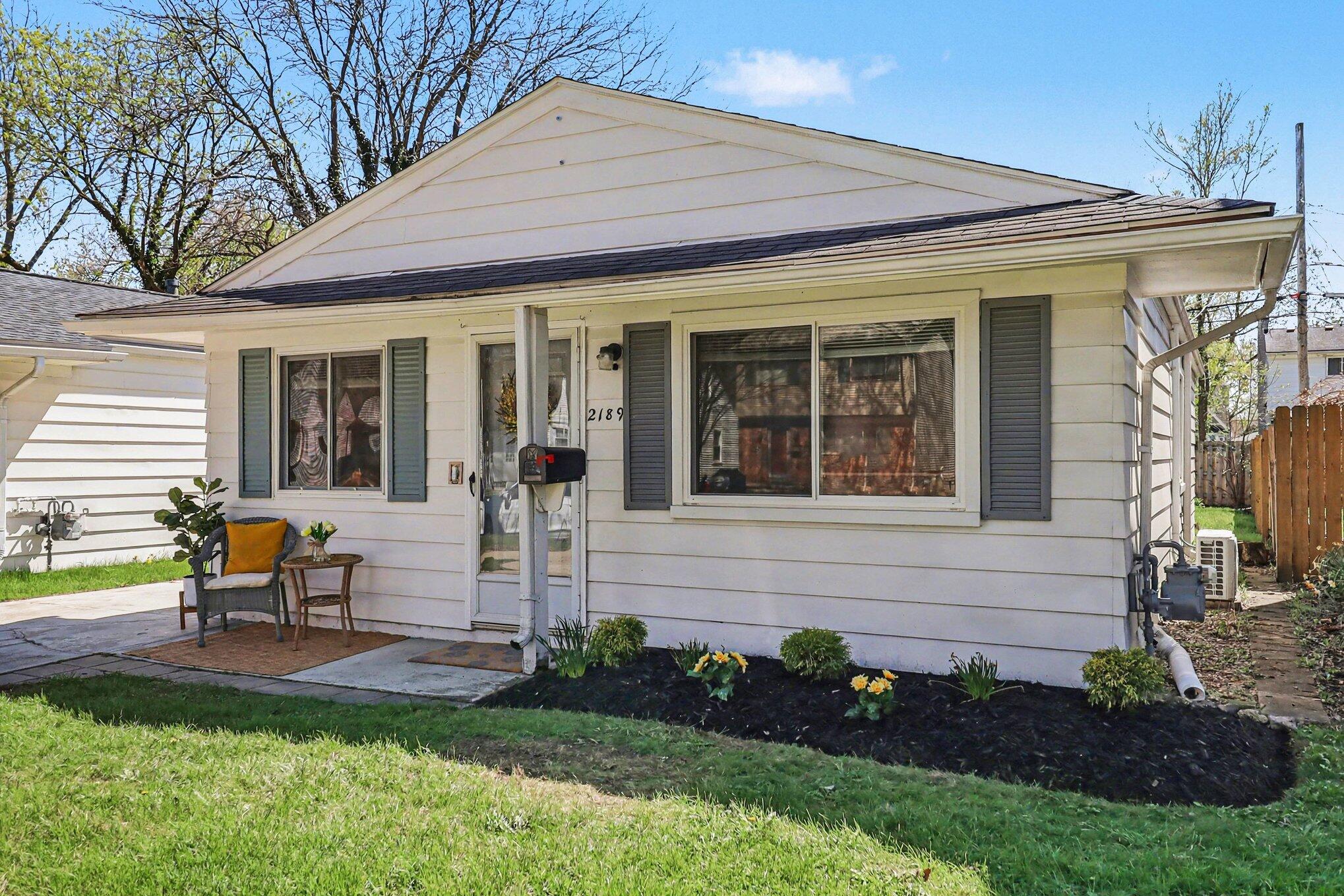 2189 Ridgemont Road