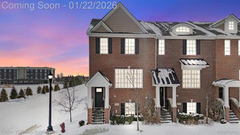 47701 Hillcrest Drive 76 Northville Township MI 48168