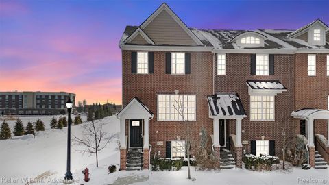 47701 Hillcrest Drive 76 Northville Township MI 48168