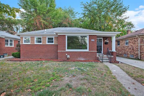 22150 Beverly Street Oak Park City MI 48237