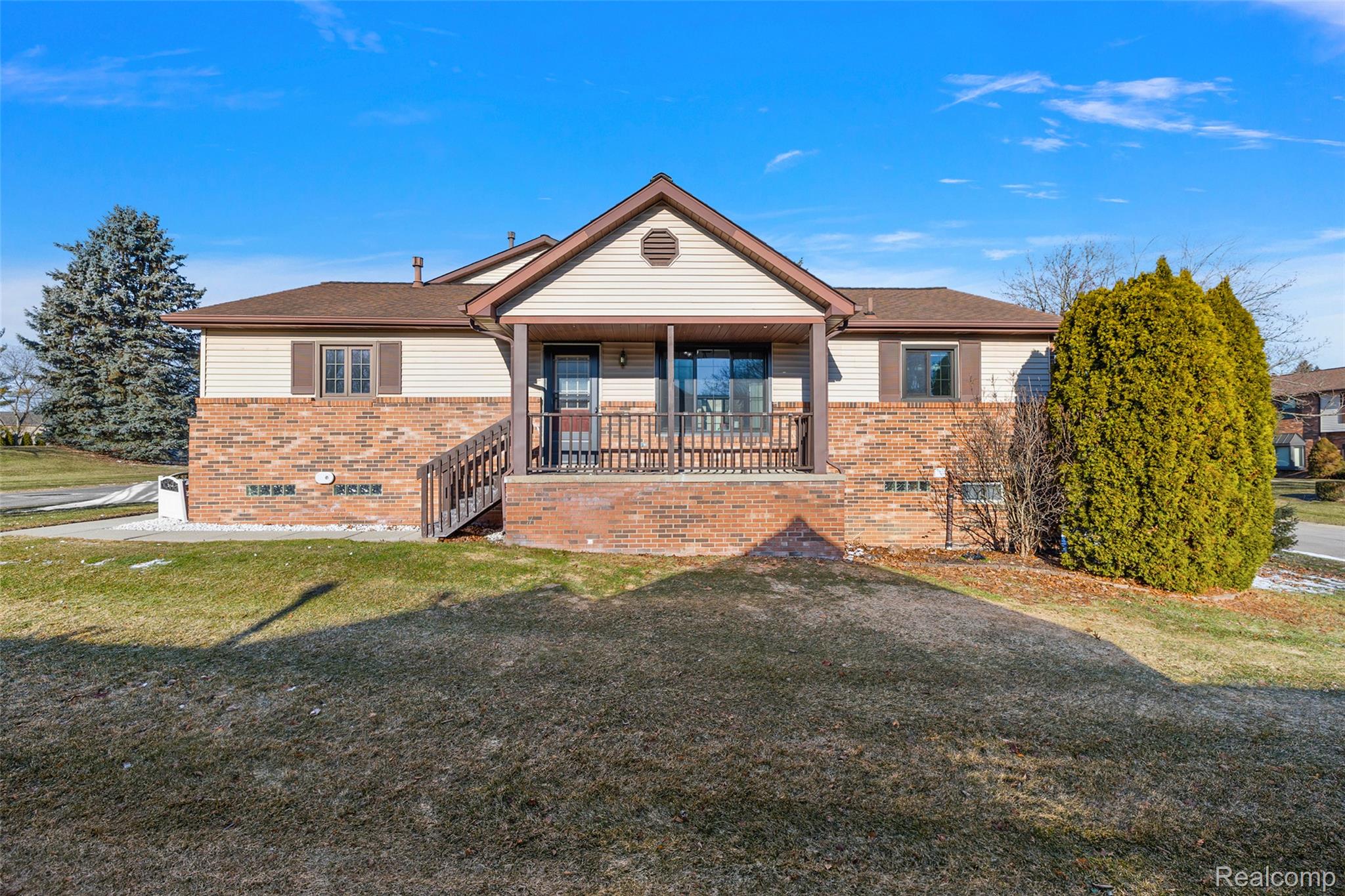 2322 London Bridge Drive 60