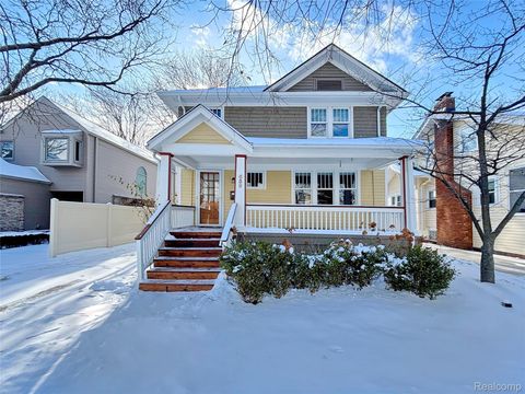 636 Landon Street Birmingham City MI 48009