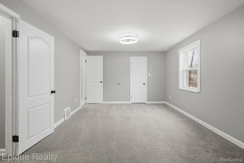 Tiny photo for 9991 Robson Street, Detroit City, MI 48227 (MLS # 20261016620)