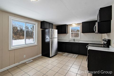 A home in AntwerpTownship_VanBuren