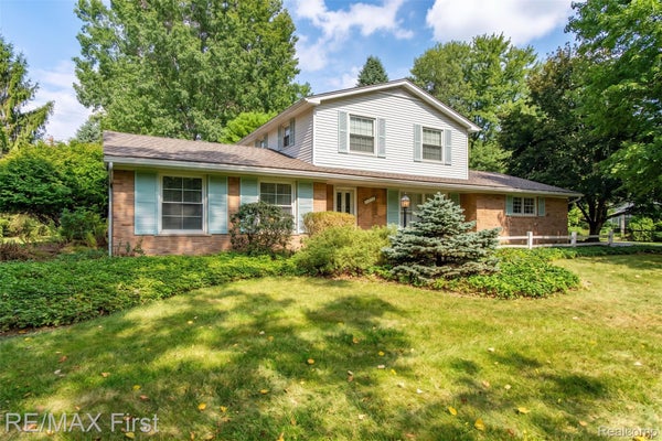 2669 MCCLINTOCK RD, BLOOMFIELD HILLS, MI 48302 - Image b03effe3b3d375d323ee29ae537cef7a/3263206661