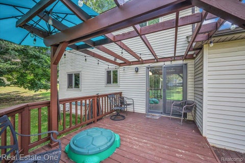 Tiny photo for 9694 Klais Road, Independence Charter Township, MI 48348 (MLS # 20261067864)
