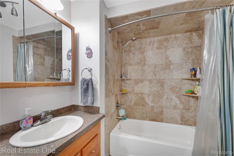 Tiny photo for 9694 Klais Road, Independence Charter Township, MI 48348 (MLS # 20261067864)