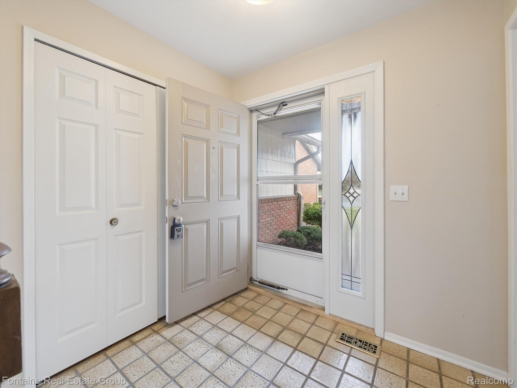 48124 Colony Farm Circle