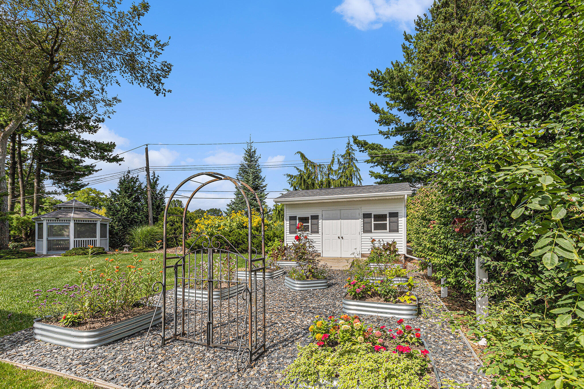 2222 Delaware Drive
