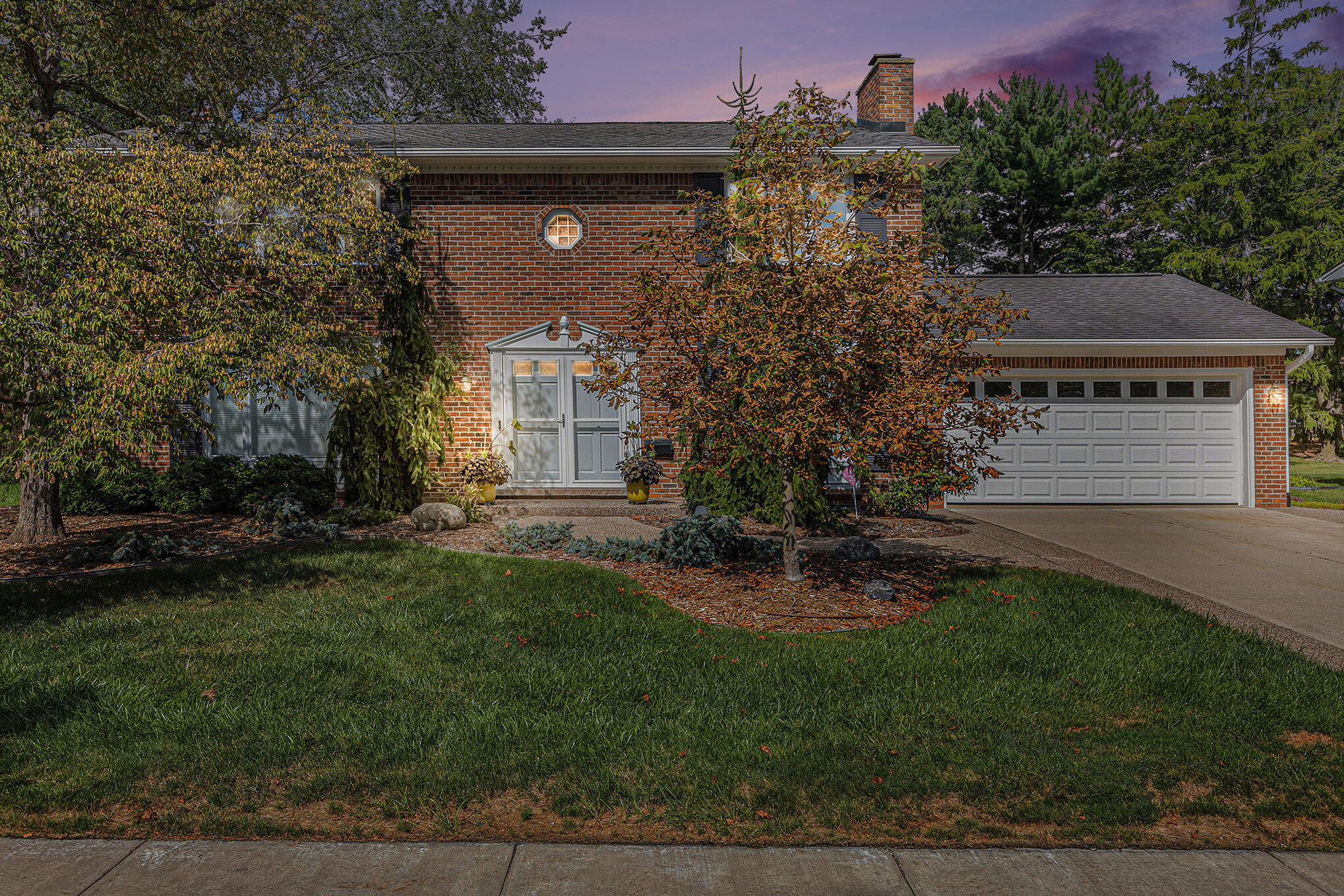 2222 Delaware Drive