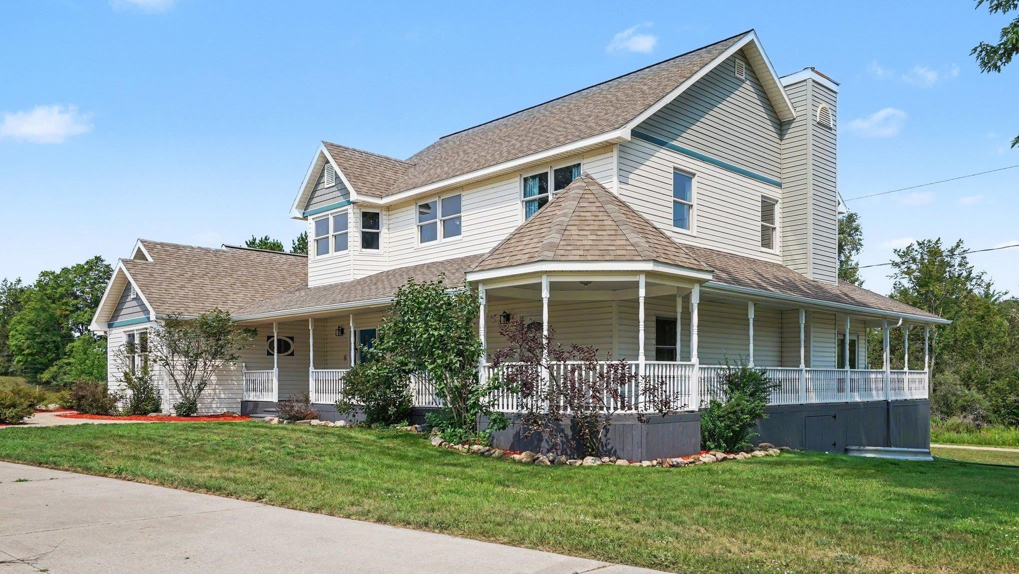 2682 E Haskell Lake Road