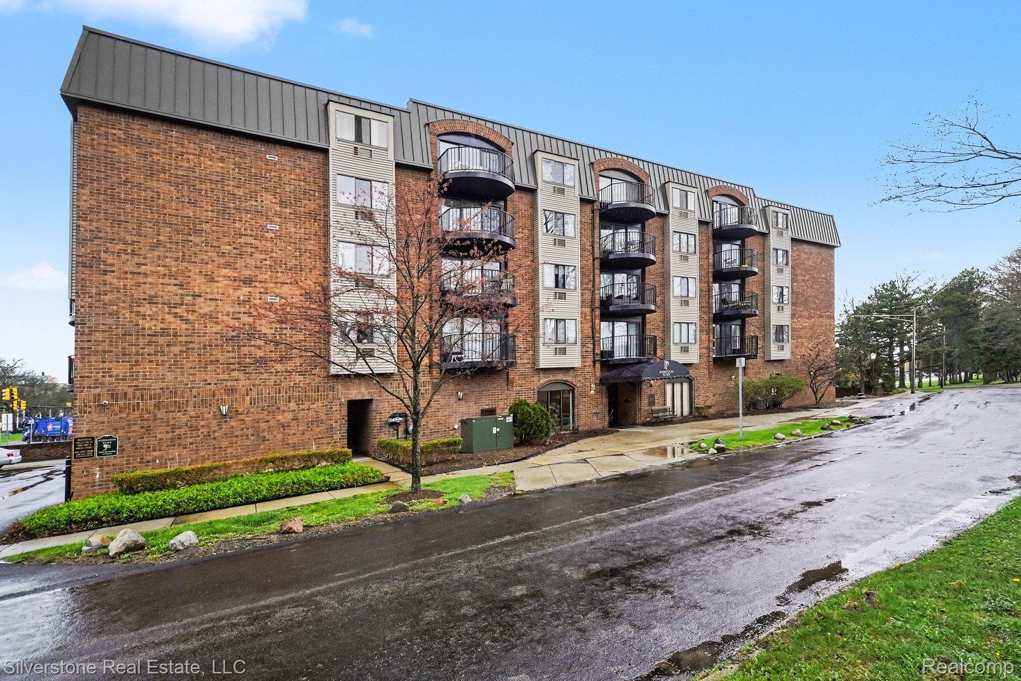 35300 Woodward Avenue