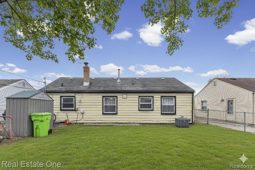 26641 RIDGEMONT Street