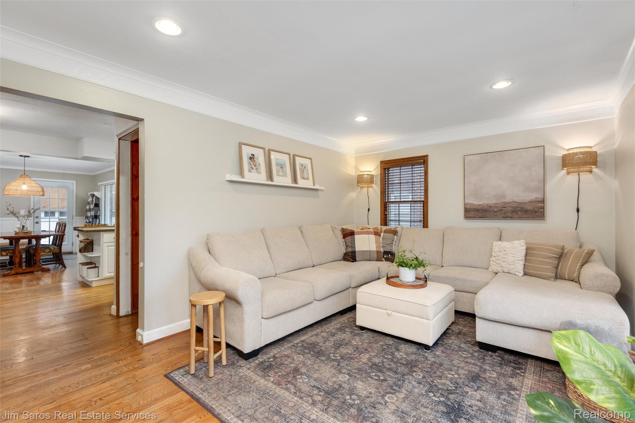 1506 N Pleasant Street