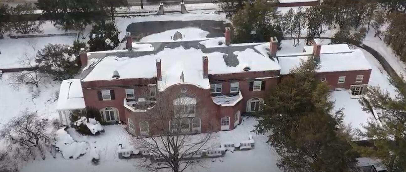 250 Plymouth Avenue SE