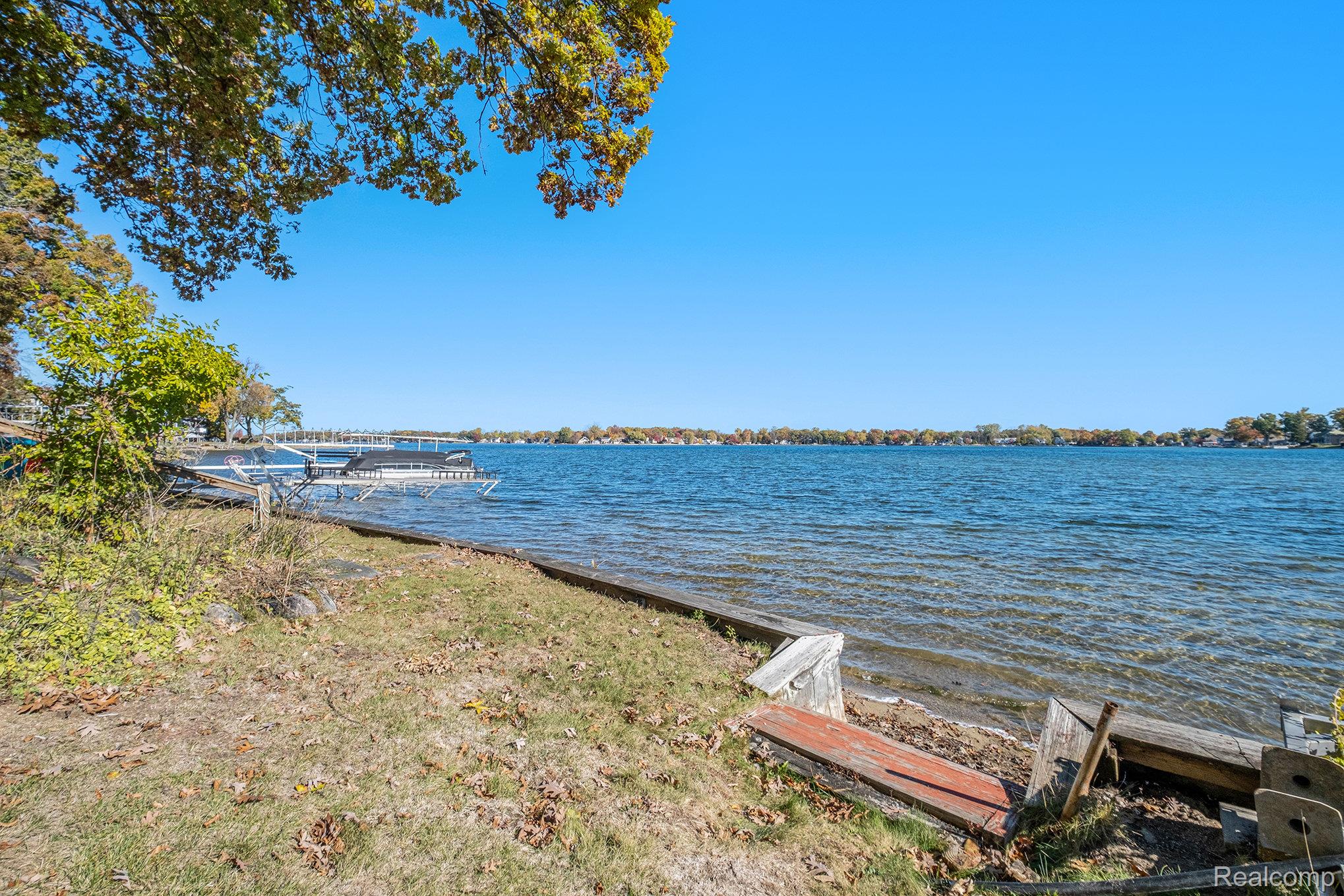 13355 Lake Shore Drive