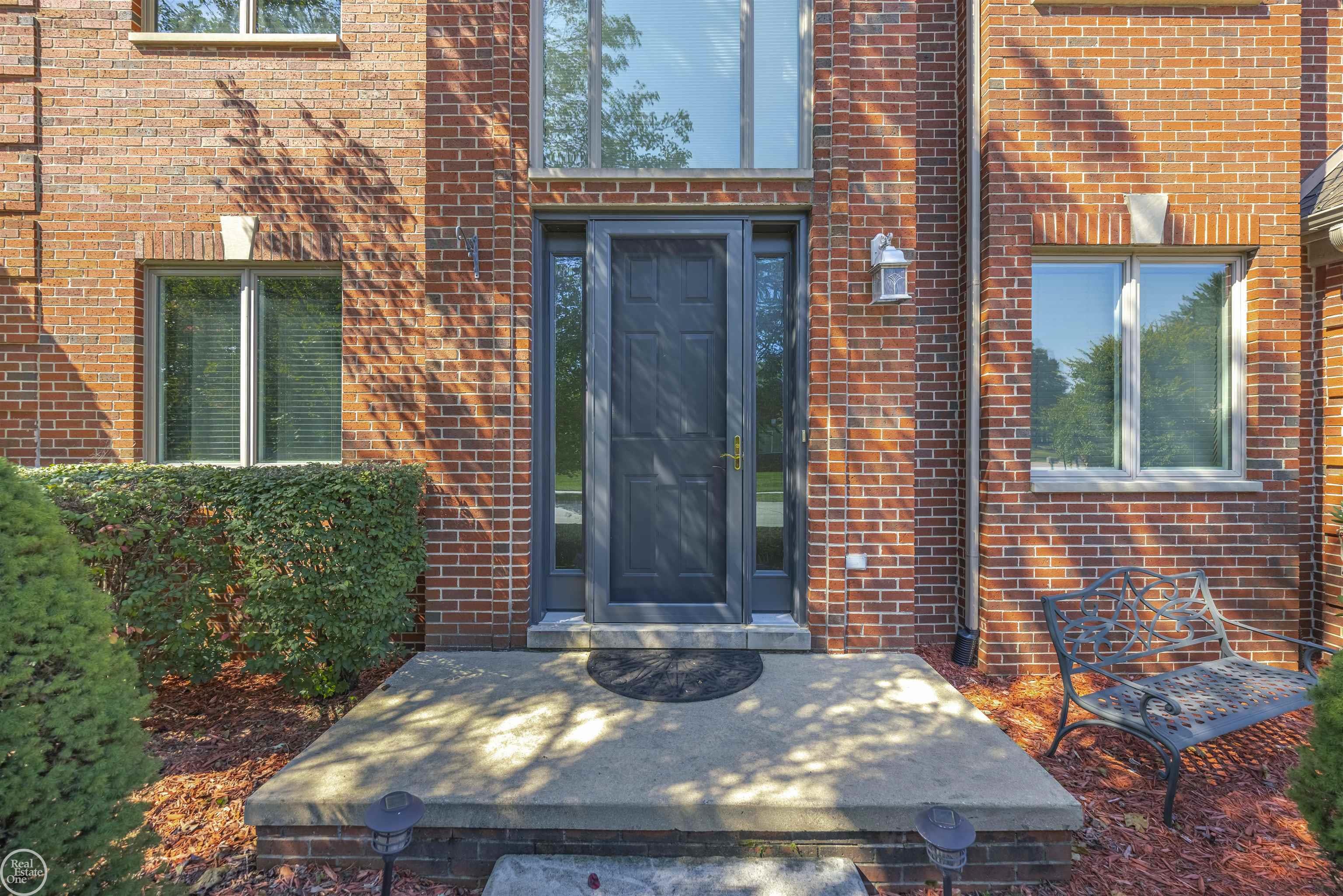 6331 Seminole Drive