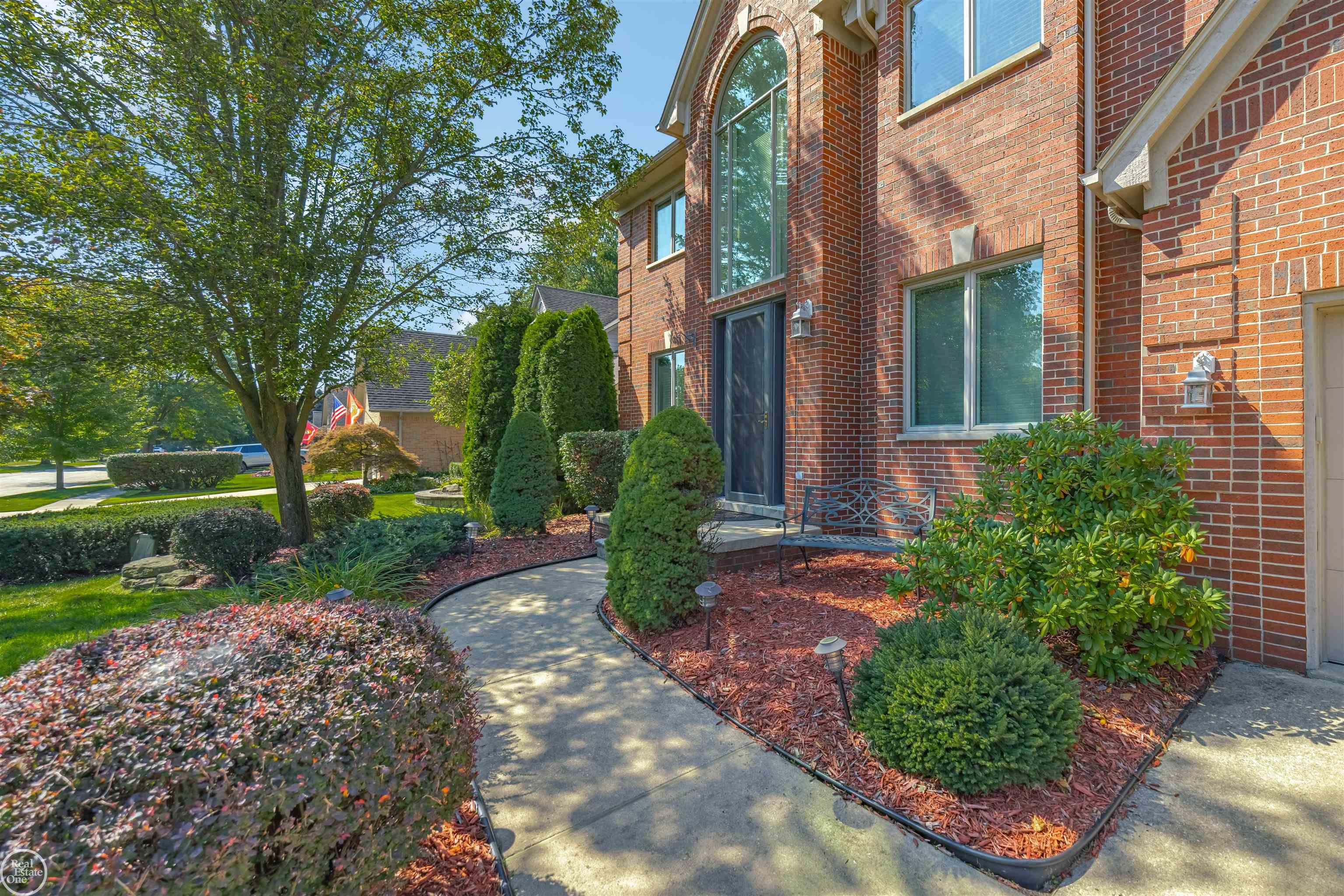 6331 Seminole Drive