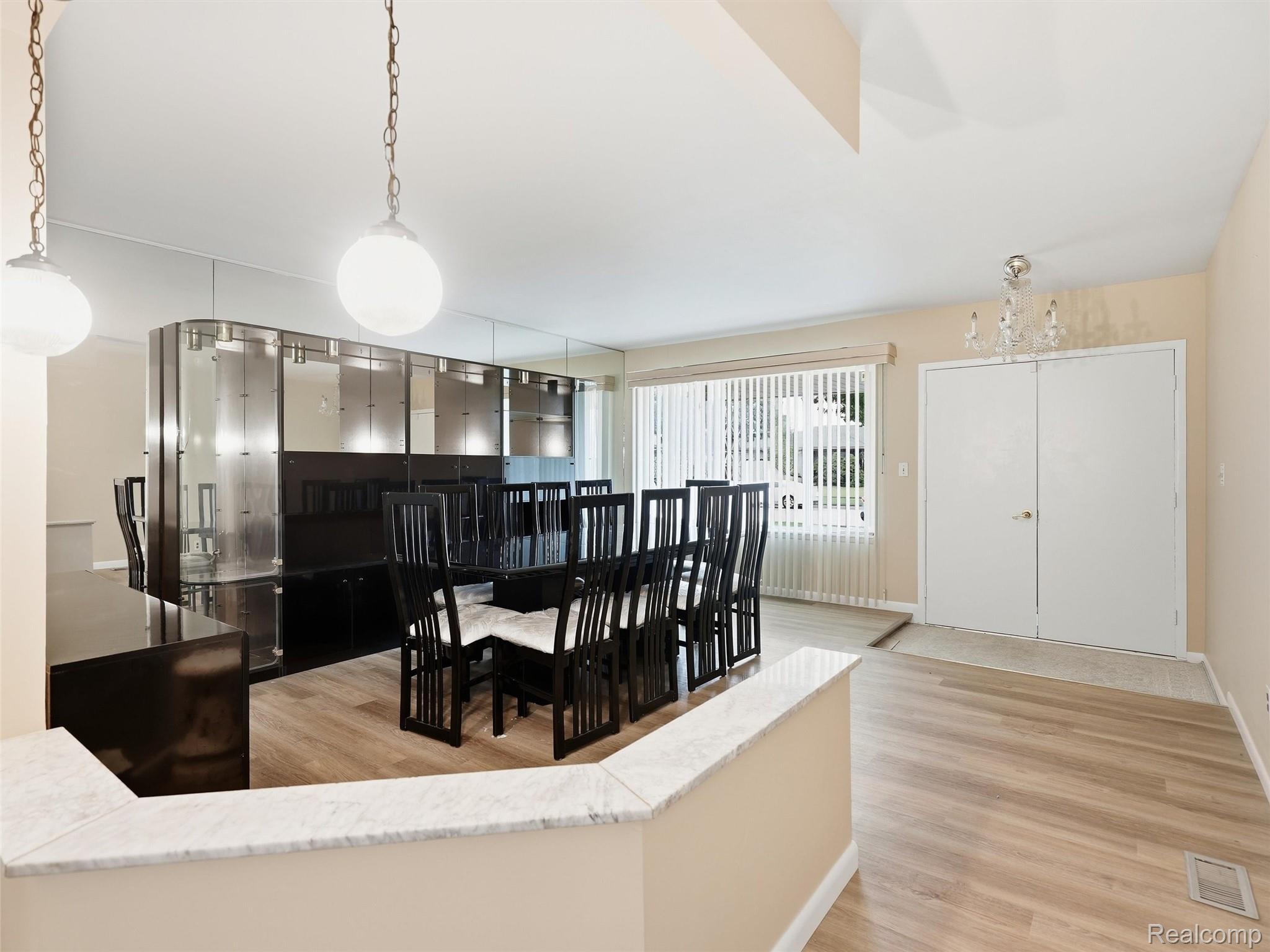 4052 Stephanie Drive