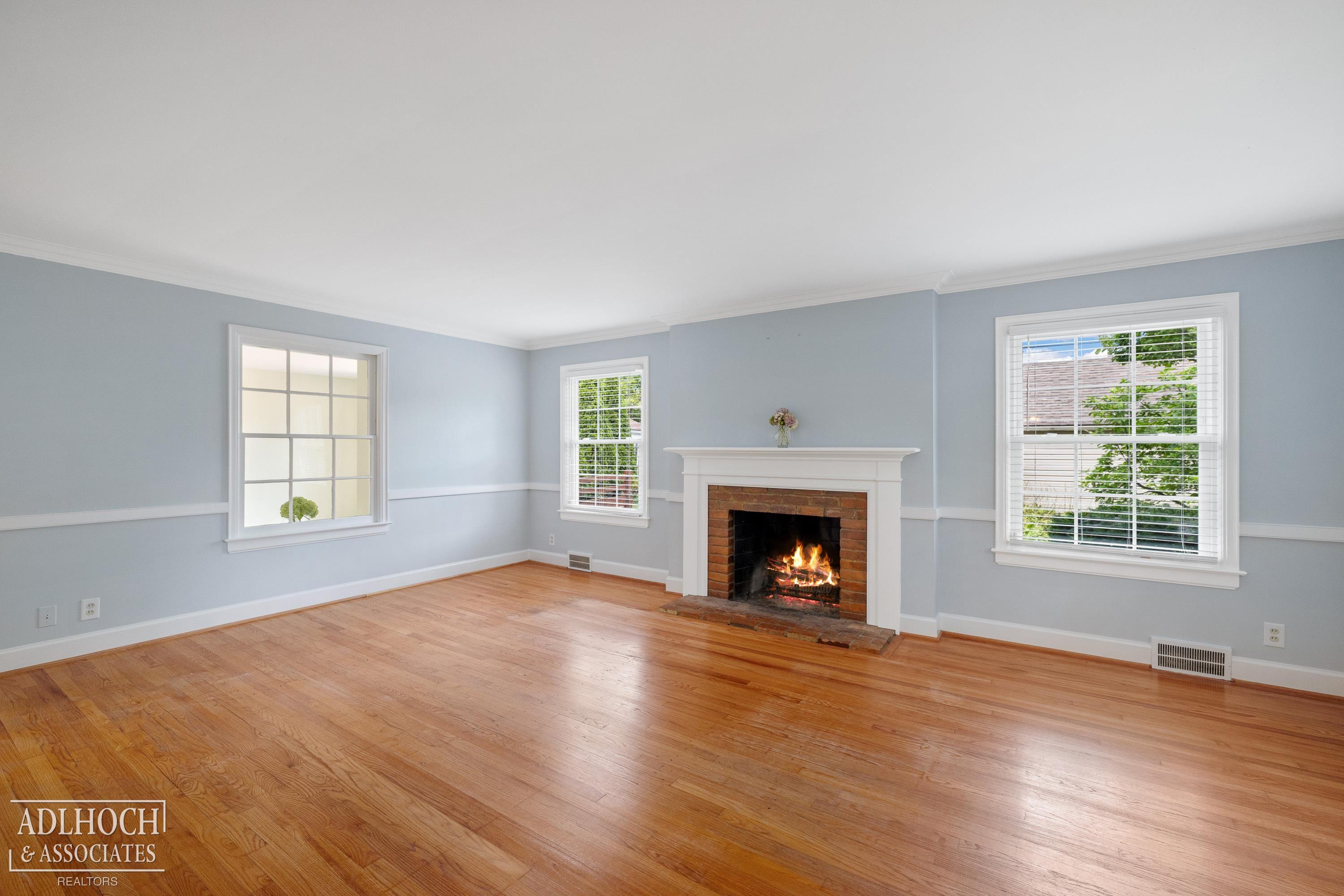 380 Merriweather Road