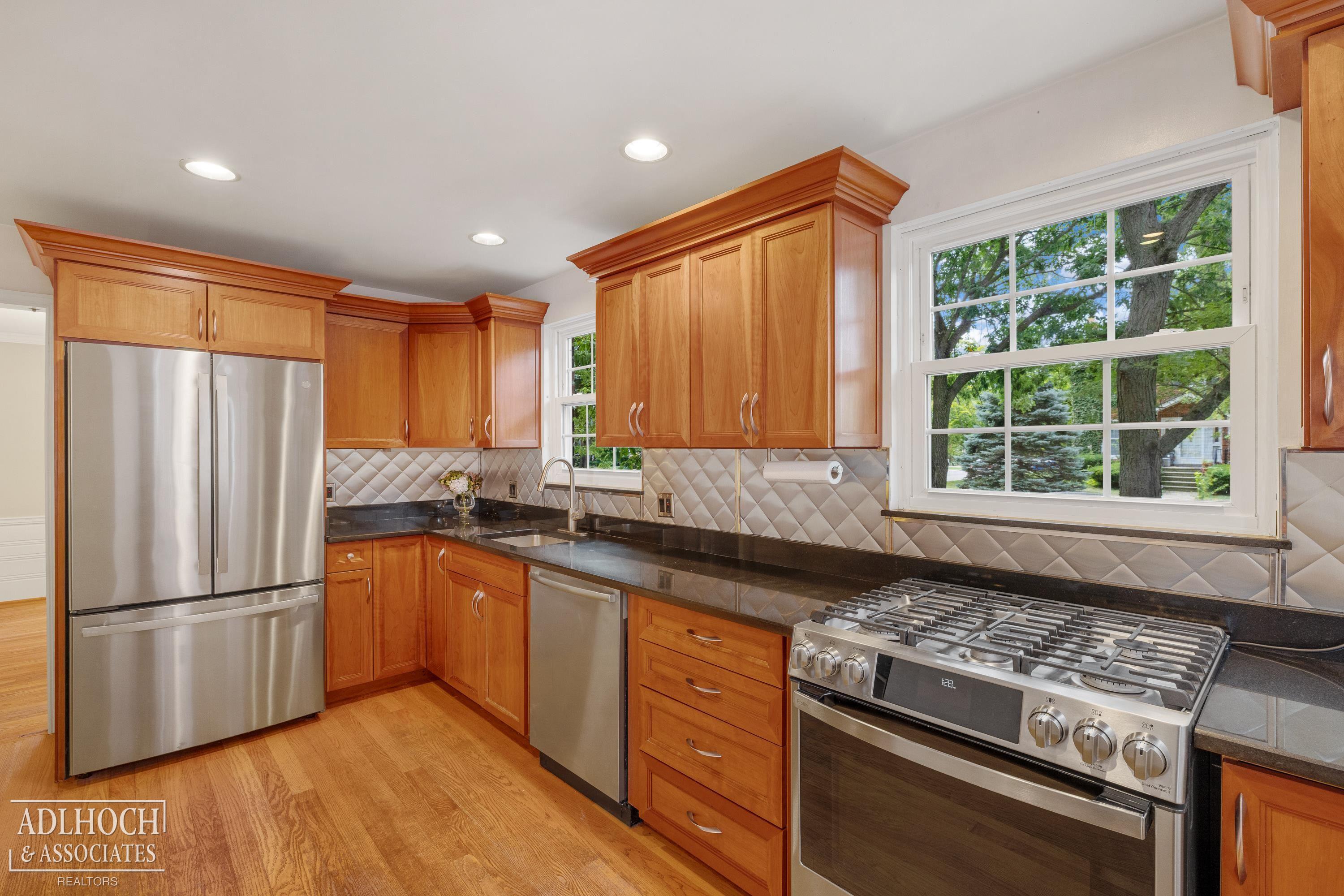 380 Merriweather Road