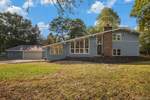 921 N Garner Road Milford Charter Township MI 48380