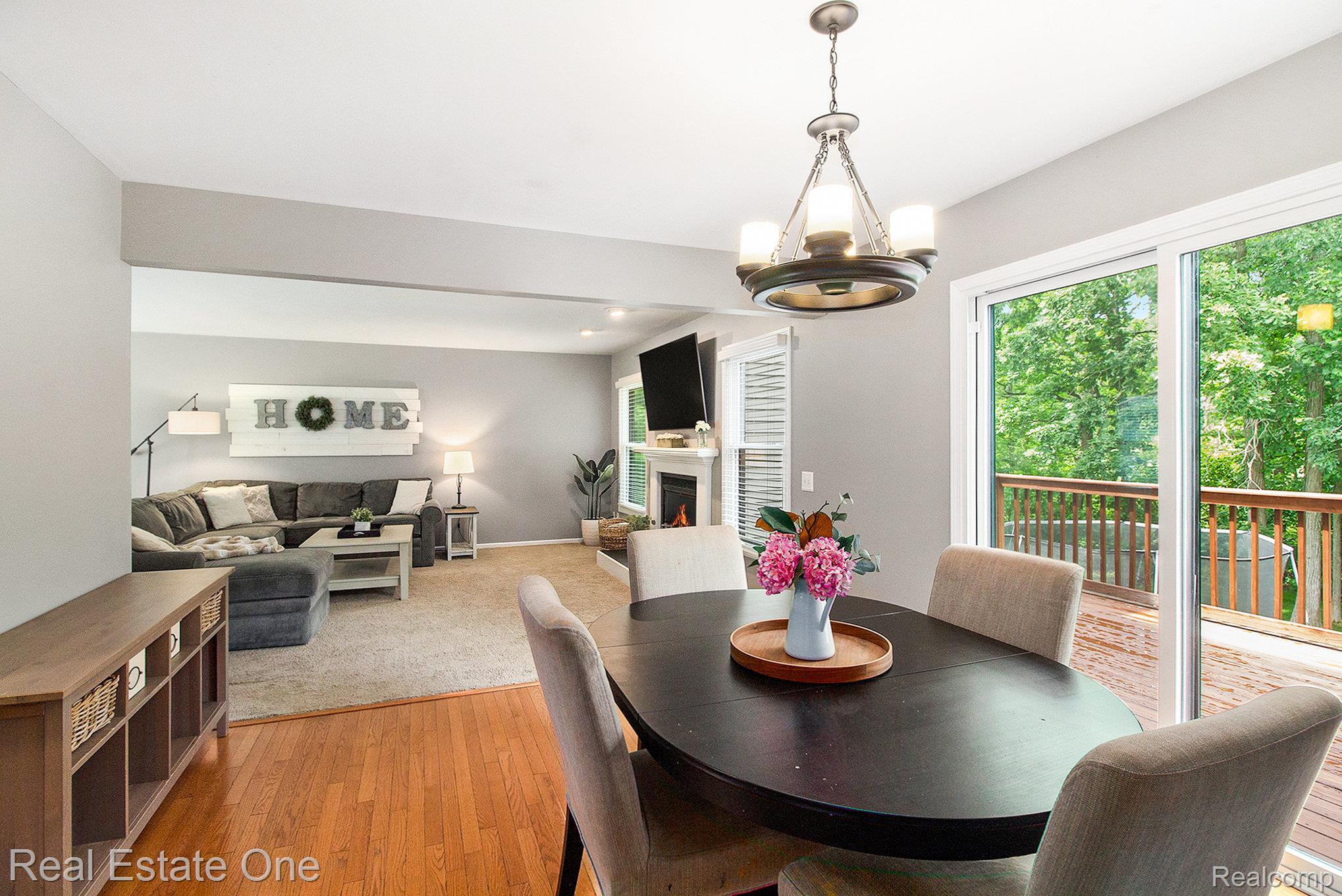 964 Abbey Lane