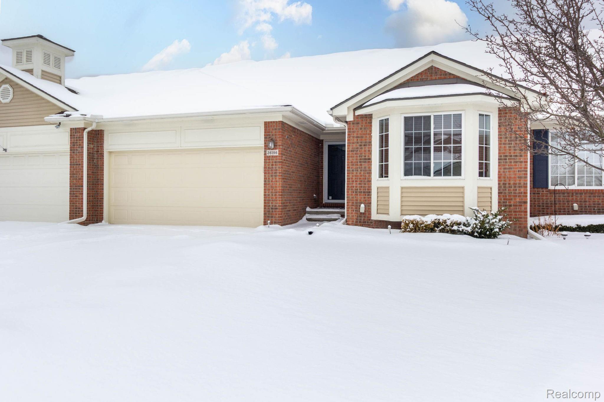 26196 Captains Landing