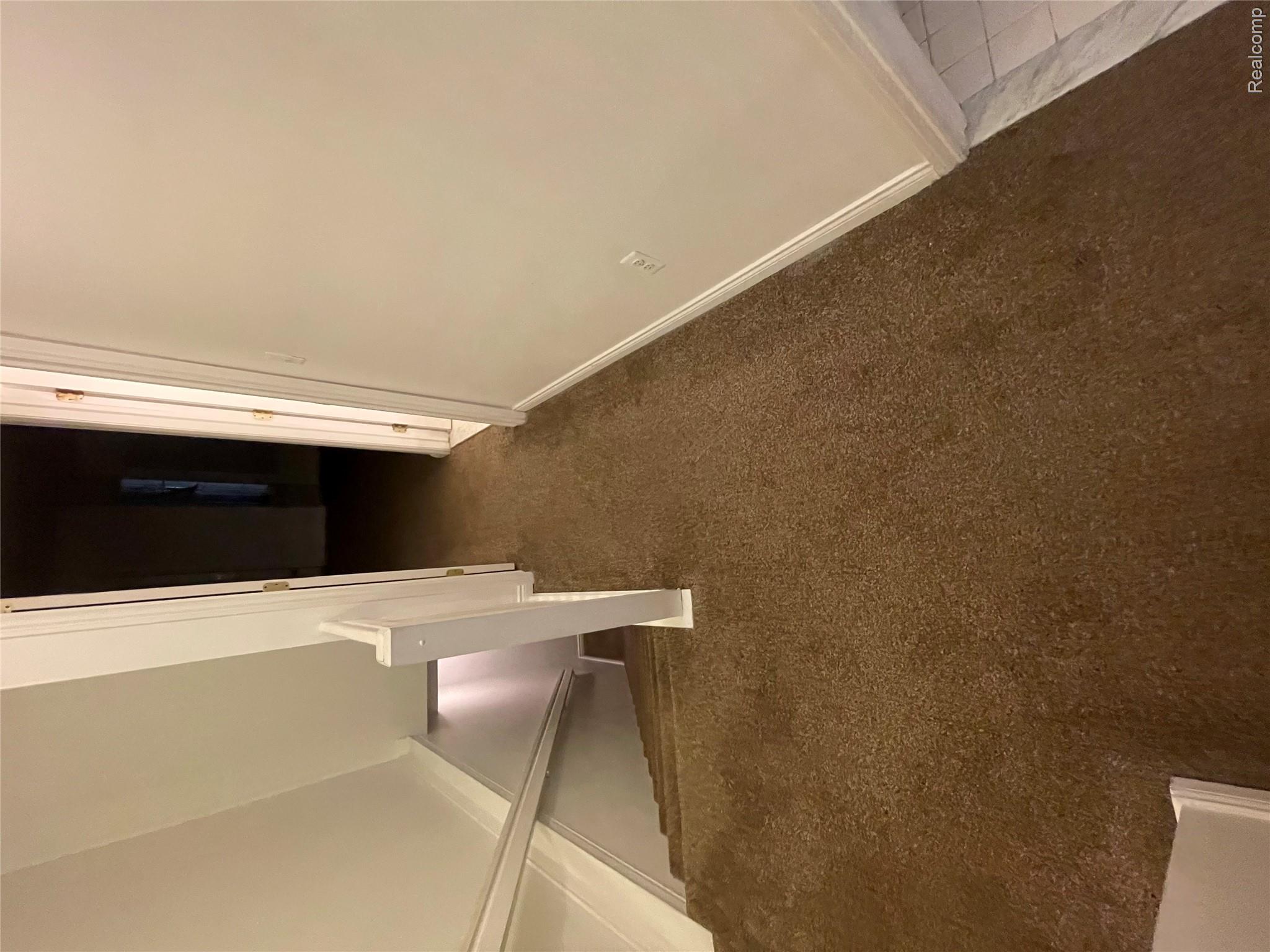 13239 St Ervin Avenue 34