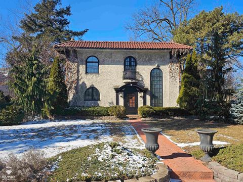 311 Brockway Place Saginaw City MI 48602