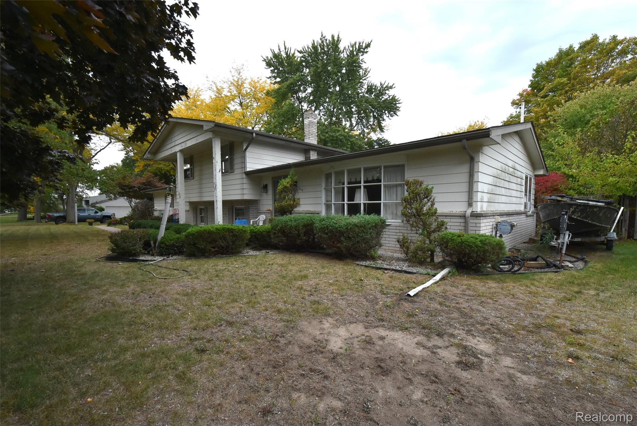210 Frank Road