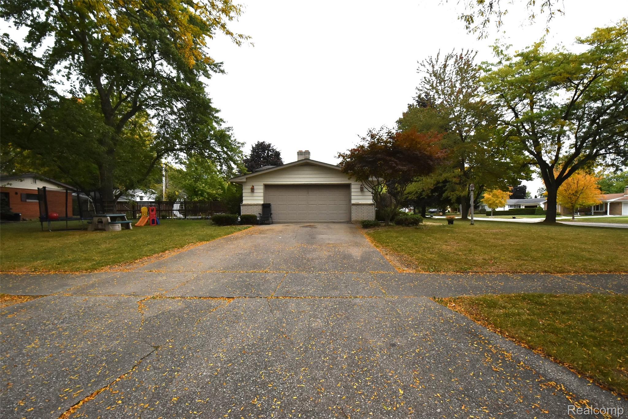 210 Frank Road