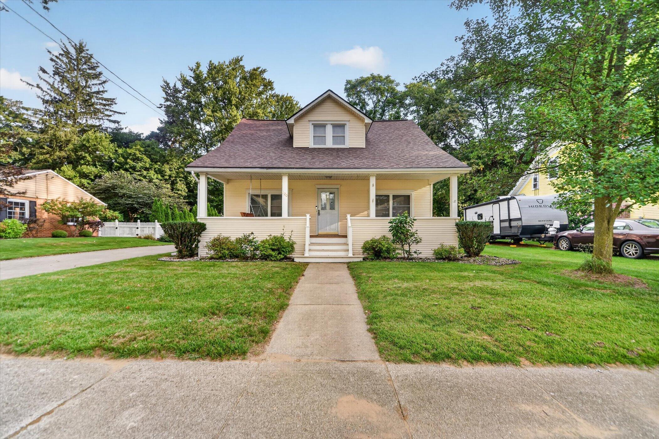 320 W Elizabeth Street