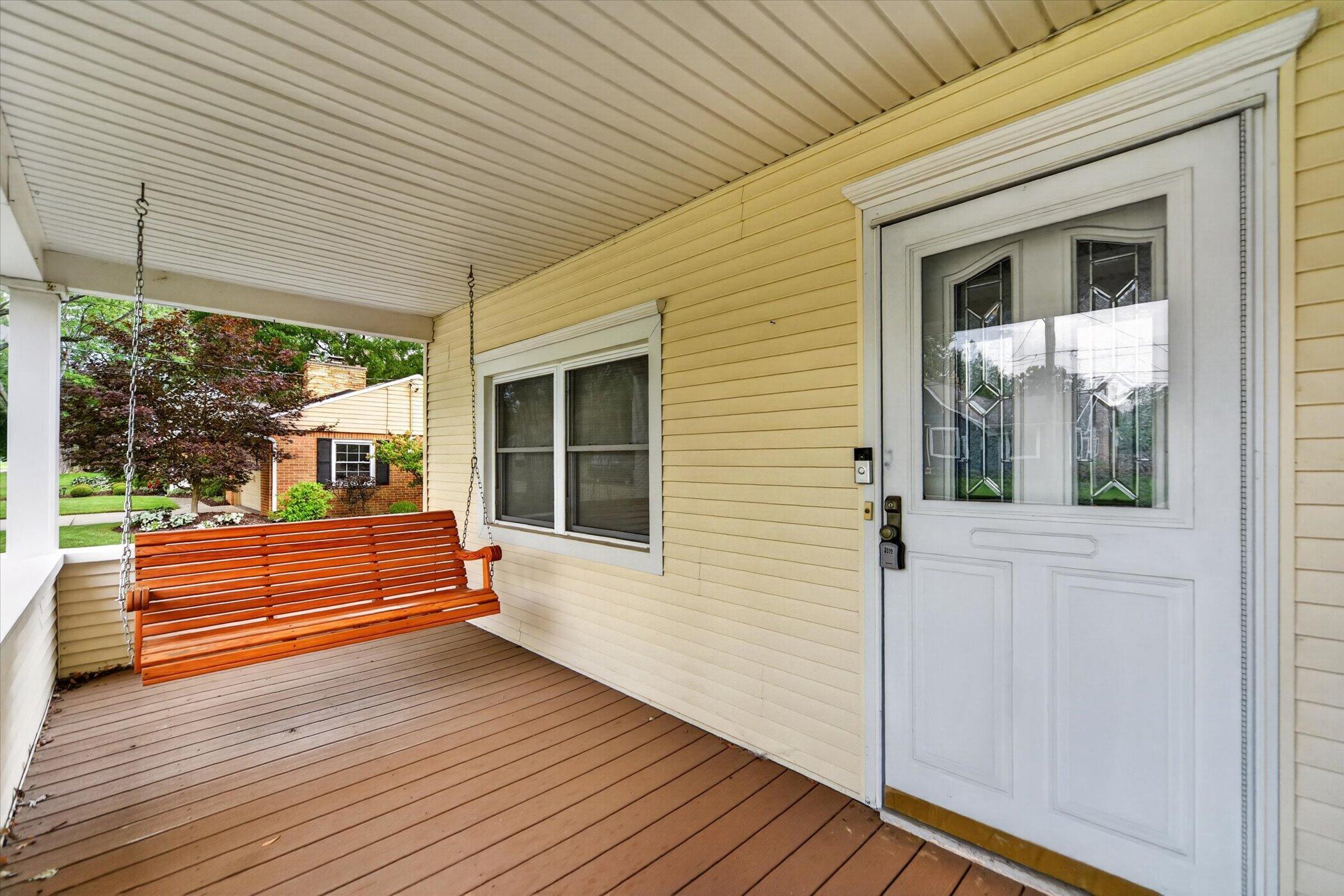 320 W Elizabeth Street