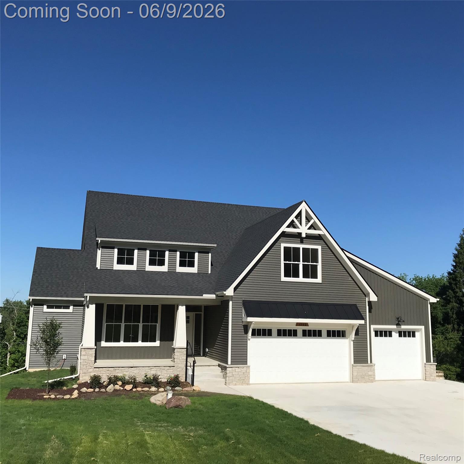 1752 Milford Heights
