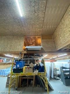 9450 Elizabeth Lake Road