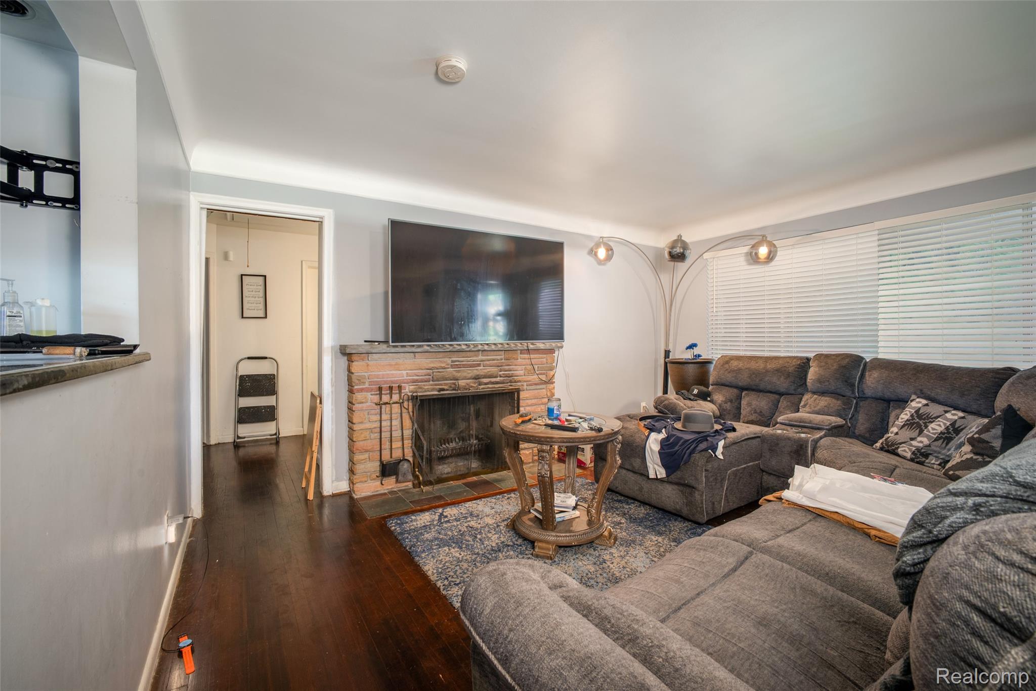 21328 Sloan Drive